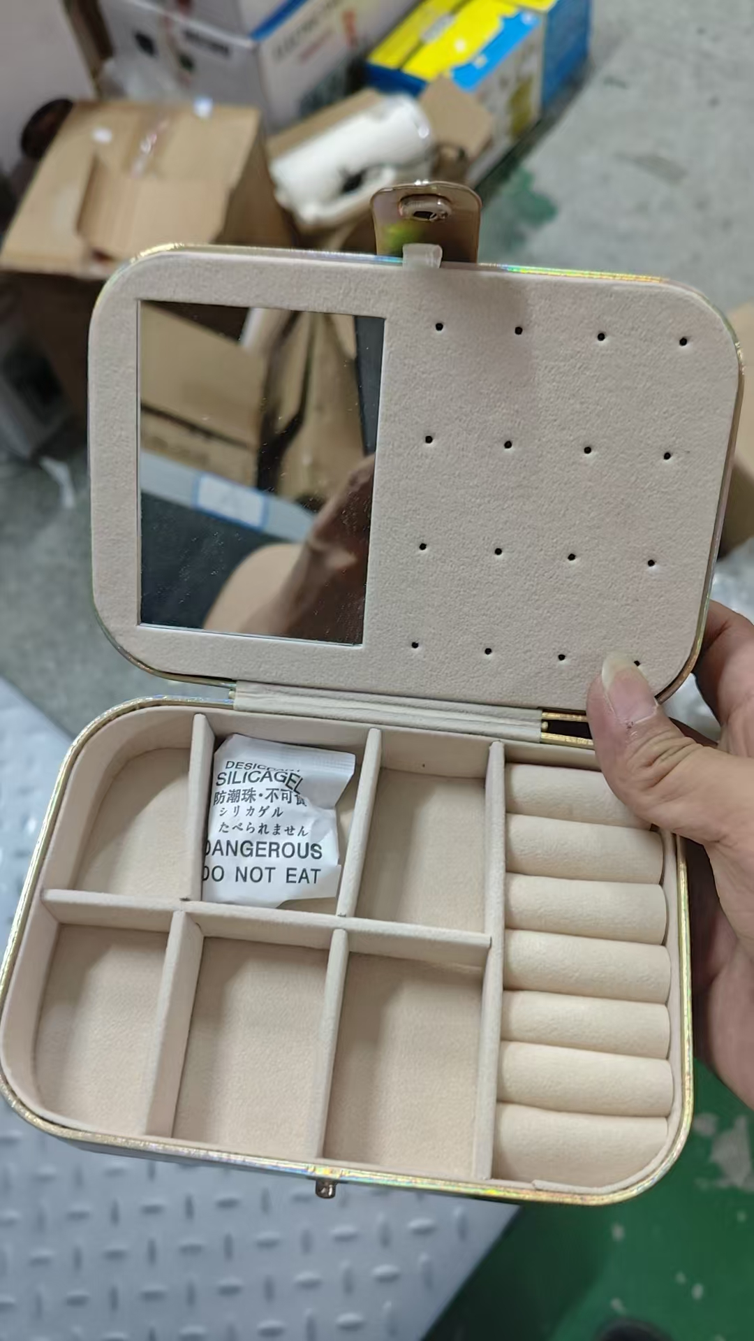 Portable Jewelry Organizer with Mirror
