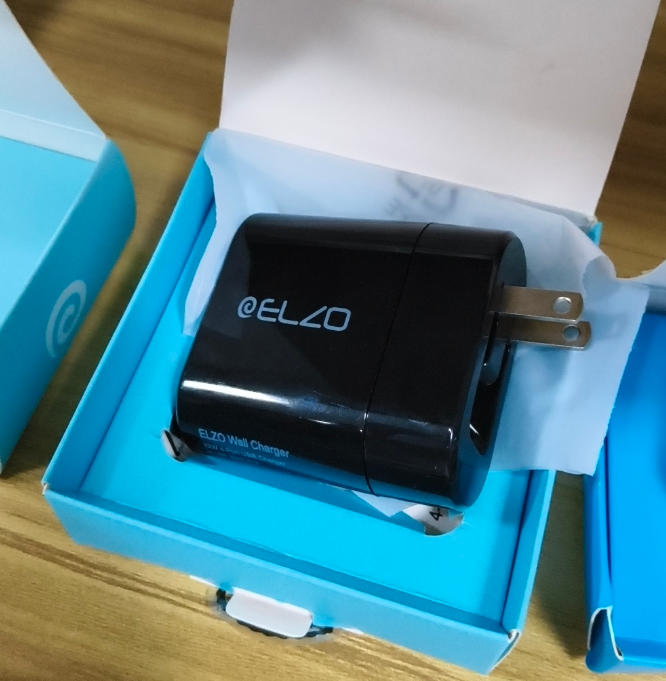ELZO 32W Fast Charging Wall Charger