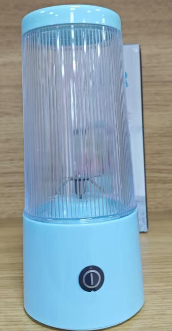 Portable Mini Juicer Cup
