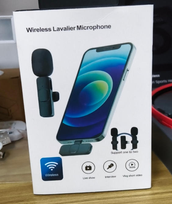 Dual Wireless Lavalier Microphone (1-to-2)