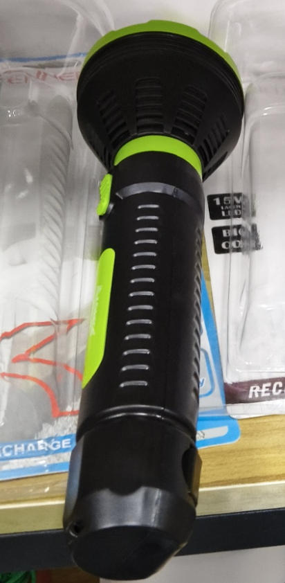 High Power Rechargeable LED Flashlight