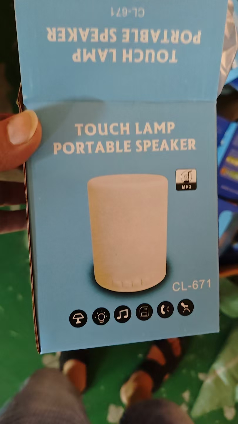 CL-671 Touch Lamp Portable Bluetooth Speaker