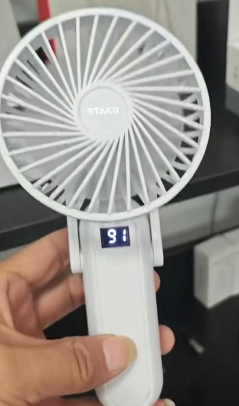 RTAKO Handheld Digital Display Mini Fan